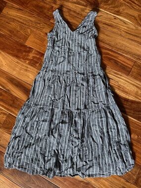 Quince Charcoal and White Striped V-Neck Tank Dress, Small, VGUC